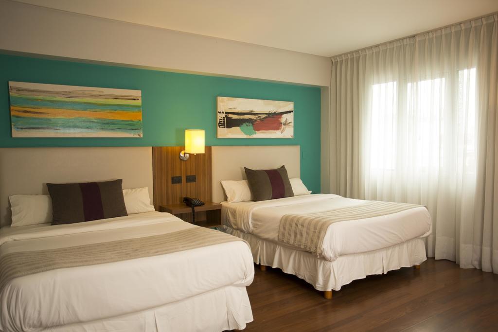Hotel Bicentenario Suites & Spa San Miguel de Tucuman Phòng bức ảnh